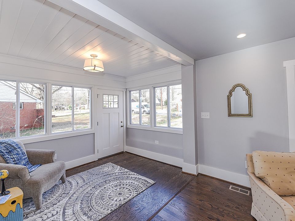 1st image of 2908 Palm Ave