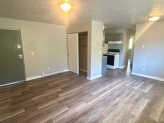 2nd image of 2478 White St APT 9