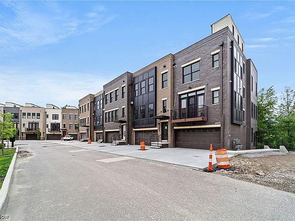 3rd image of 11215 N Park Place S L #14