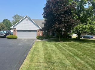 5915 Sunset Dr, Indianapolis, IN 46239