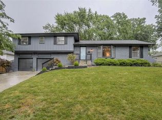 10535 Oak St, Kansas City, MO 64131