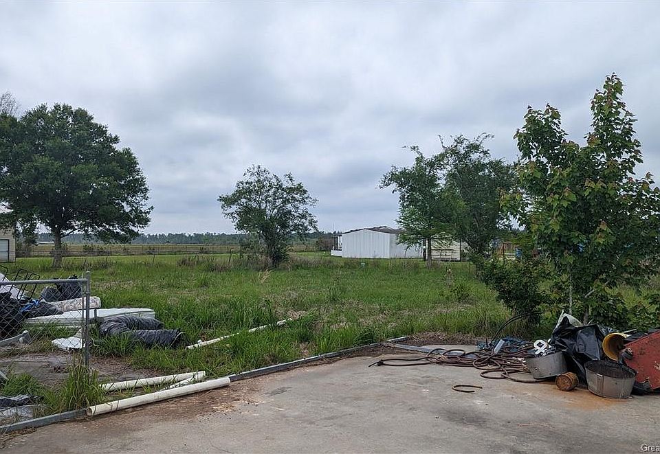 2nd image of 3969 Green Oaks Rd