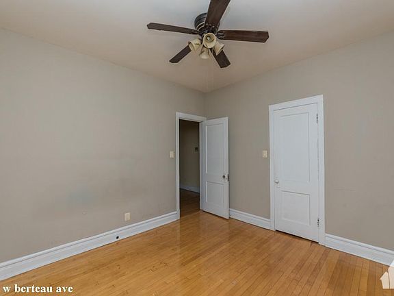 3rd image of 1948 W Berteau Ave #1226