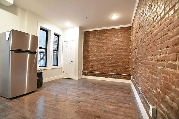 Rented by Bruma Realty LLC | media 5