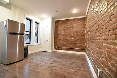 Rented by Bruma Realty LLC