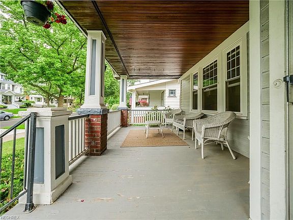 3rd image of 1546 Marlowe Ave