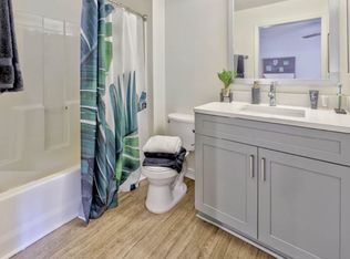 1315 University Walk Cir, Charlotte, NC 28213