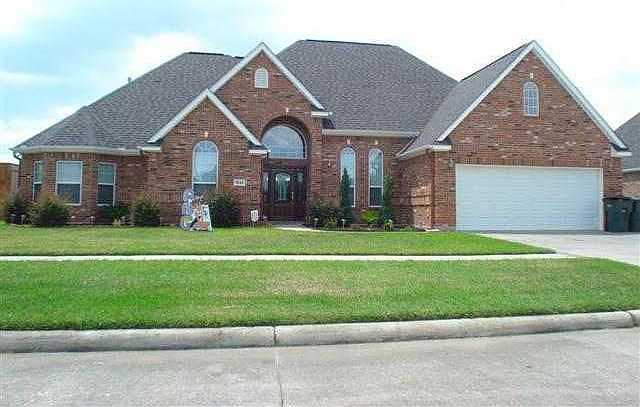 1st image of 7245 Brazos Ave