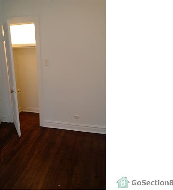 1st image of 7321 S Kenwood Ave