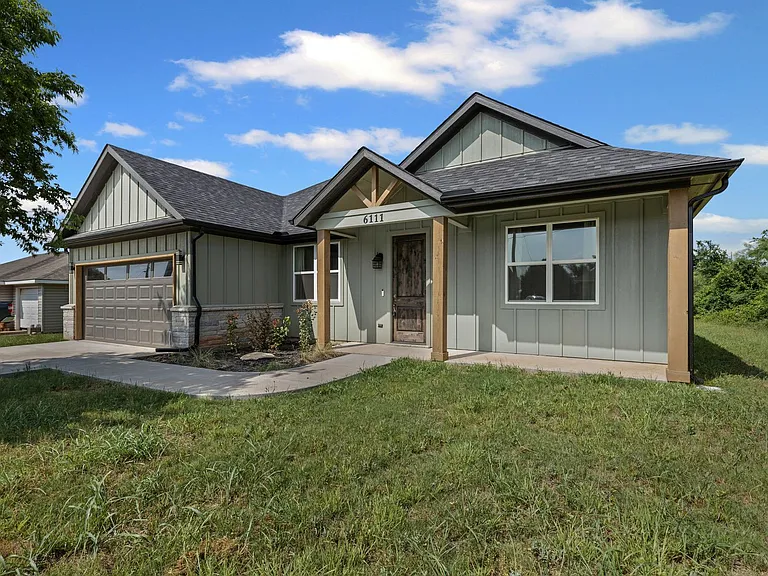 6111 Collins Ct — Photo 30