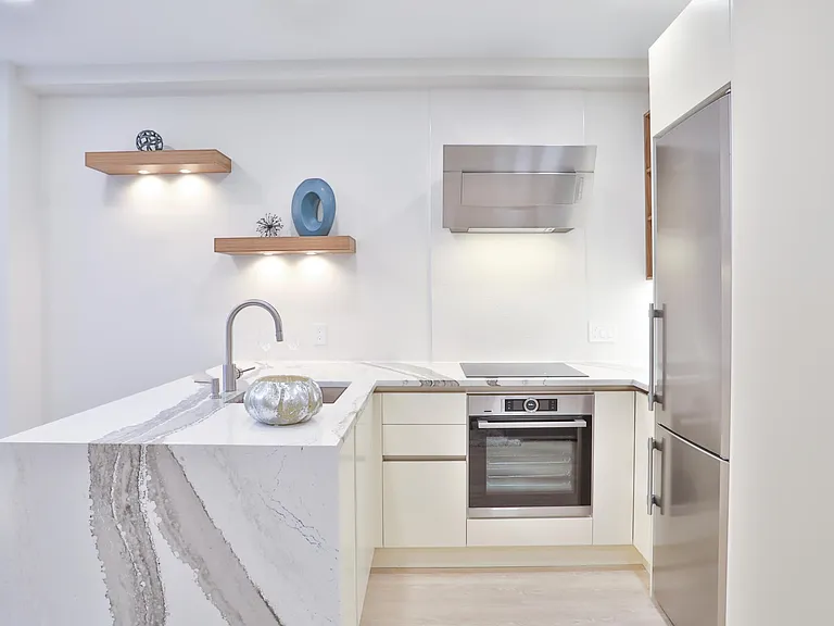 1819 Vernon St NW #1 — Photo 6
