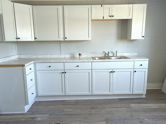 5th image of 349 W 29th St