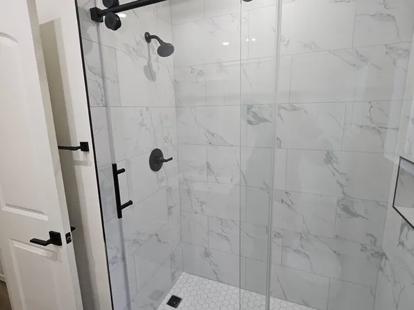 222 E South St APT 3, Long Beach, CA 90805