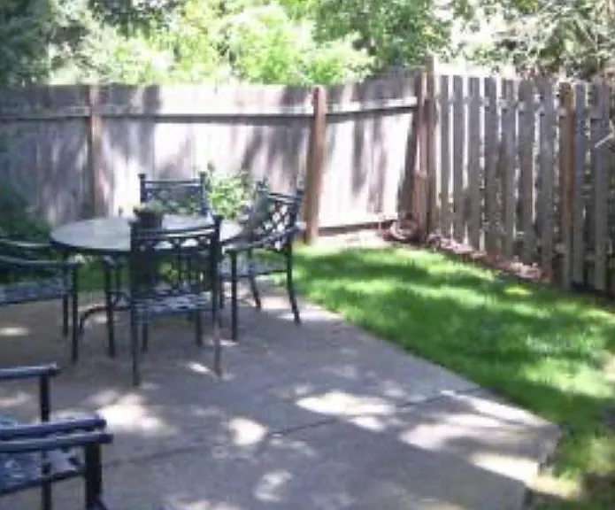 430 SW 148th Ter #430 — Photo 2