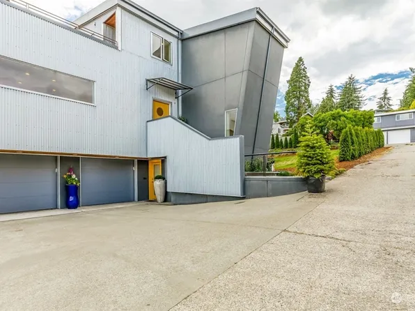 6529 57th Avenue S, Seattle, WA 98118