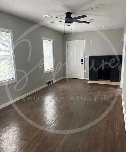 7411 Montgall Ave — Photo 2
