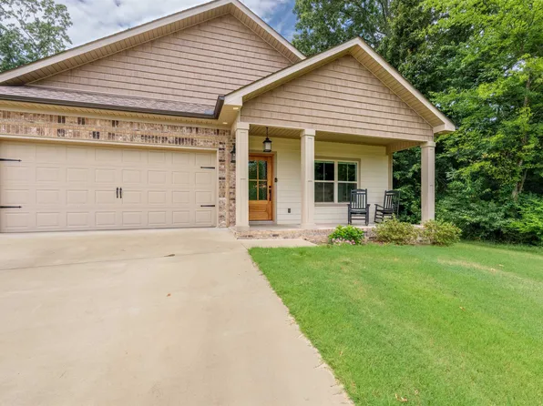 181 Silver Leaf Ln, Florence, AL 35633