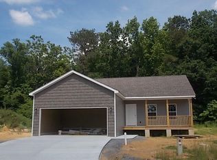 183 Hanks Bend Rd, Dalton, GA 30721