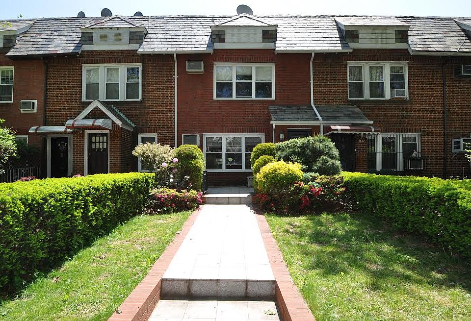 6824 Harrow St, Forest Hills, NY 11375 Zillow