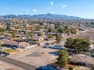 2924 Belmont Dr, Henderson, NV 89074