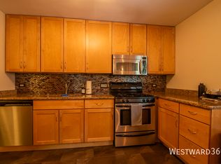 1651 N Dayton St APT 307, Chicago, IL 60614