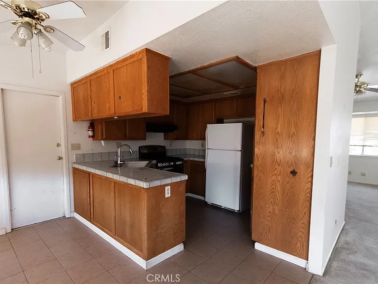 32303 Sapphire Rd — Photo 9