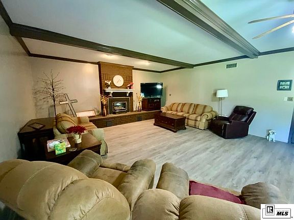5th image of 210 Grady Ln