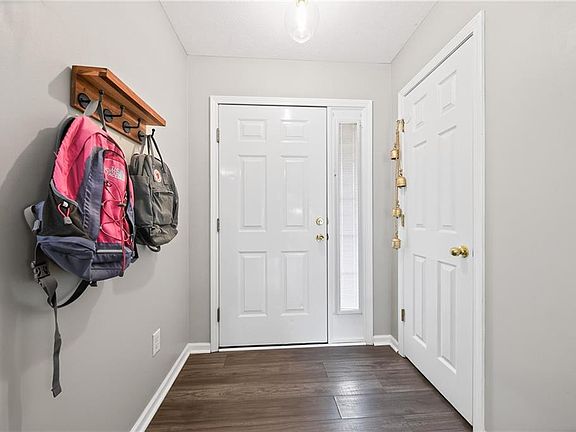 4th image of 86 Lee Rd #2096