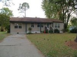 10 Surry Ct, Hampton, VA 23669