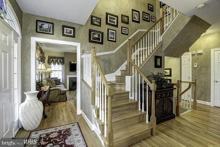 10501 Chancery Ct — Photo 19