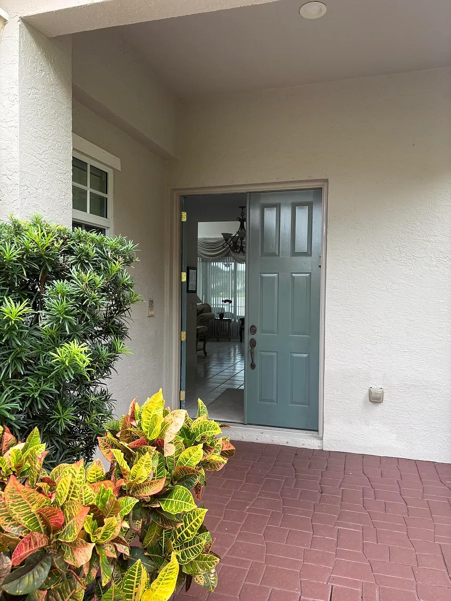 Building Photo - 927 Augusta Pointe Dr