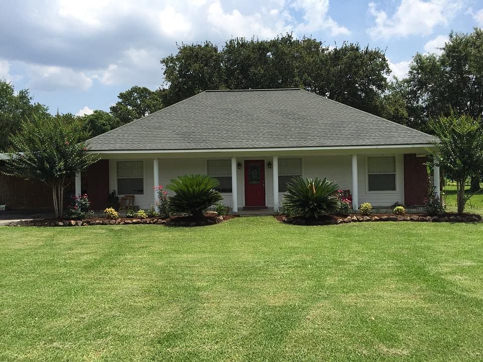 1st image of 545 Bland Dr