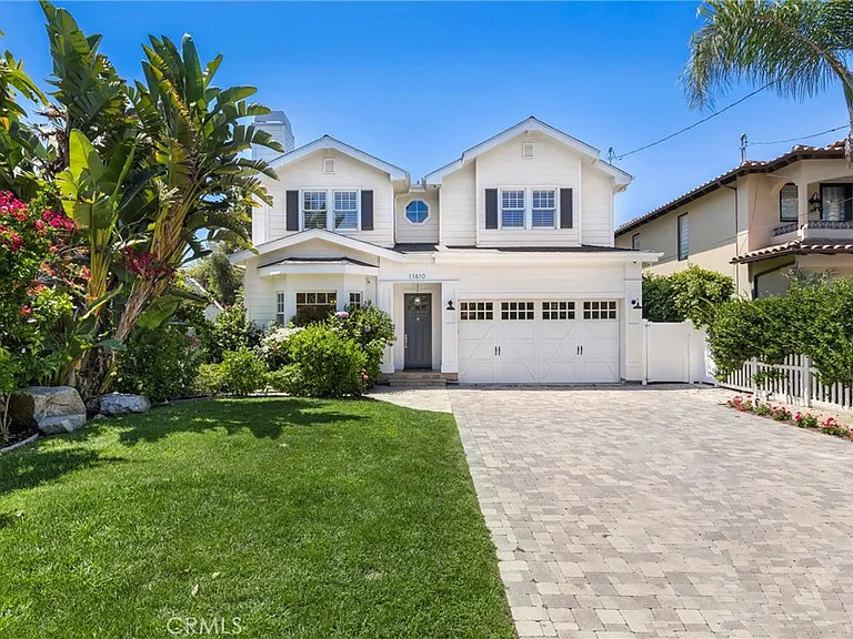 11610 Chiquita St — Photo 1