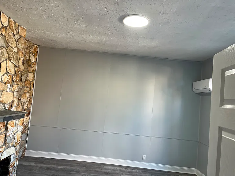 87-87.5 Eastern Ave — Photo 6