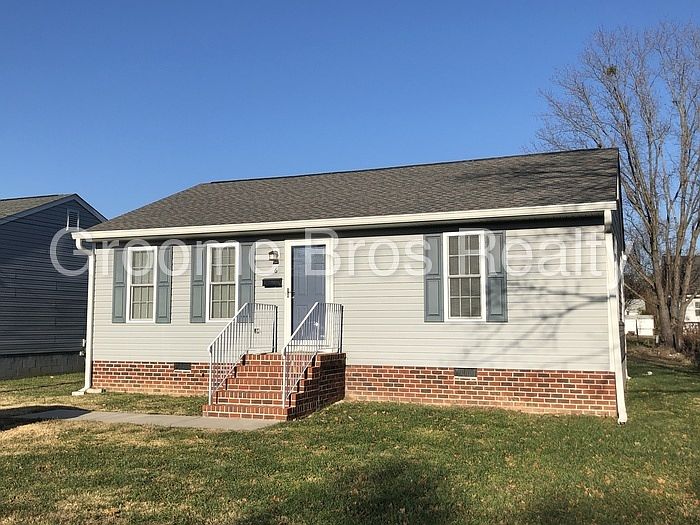 1st image of 6 N Oak Ave