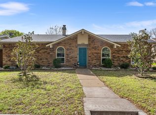 2705 Dove Meadow Dr, Garland, TX 75043