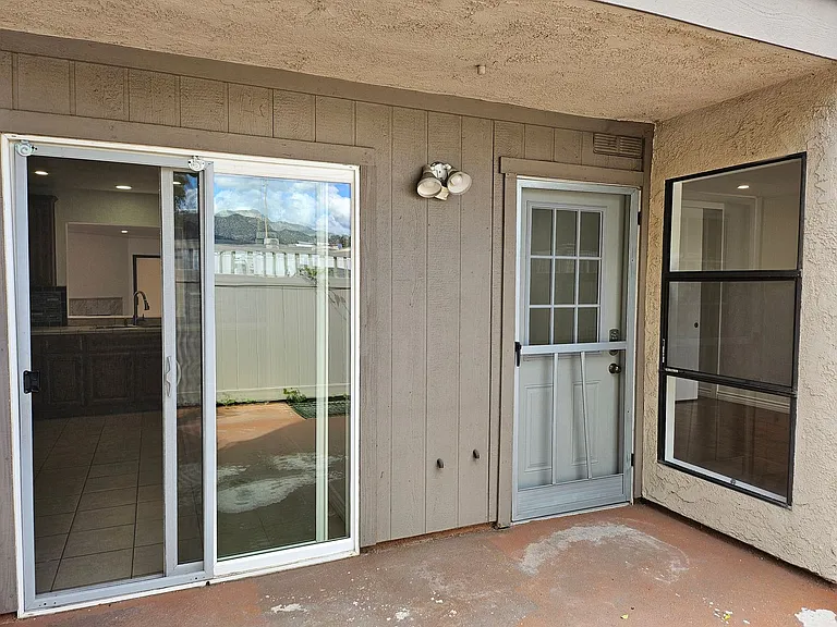 453 Ivy St — Photo 20