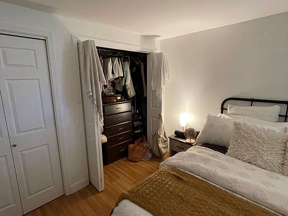 5th image of 68-121 Au St