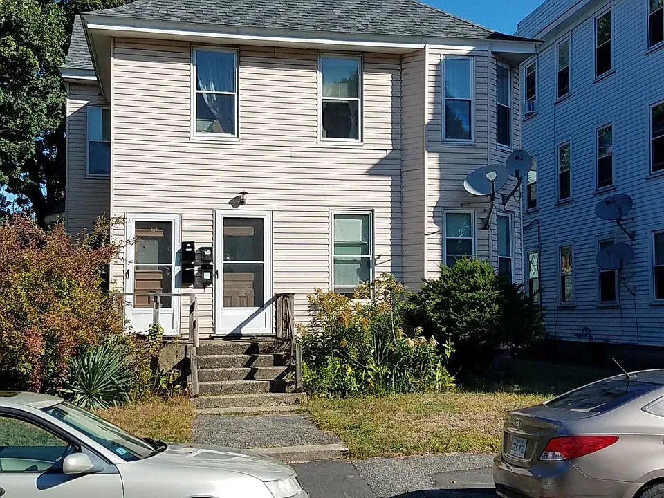 42 Dayton St #1L