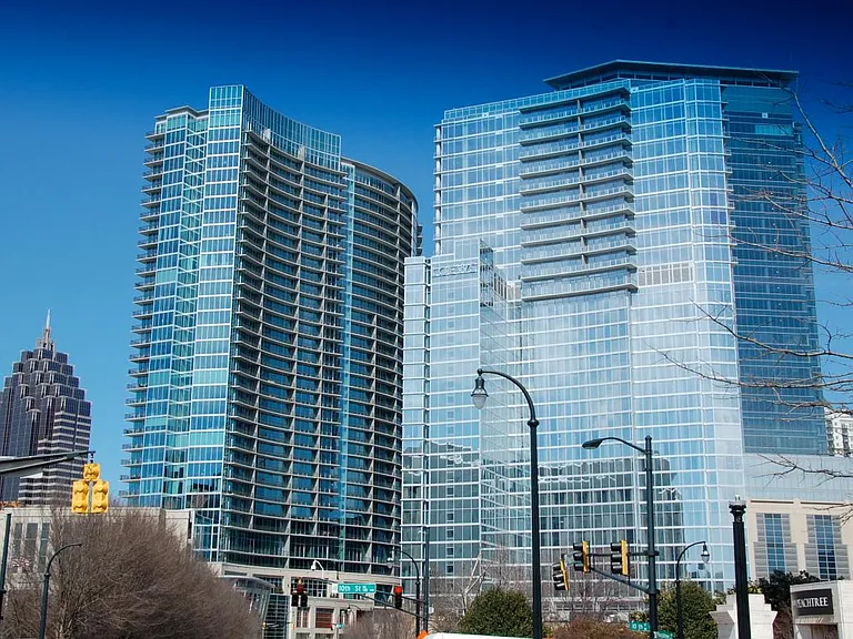 1080 Peachtree St NE #2313 — Photo 2