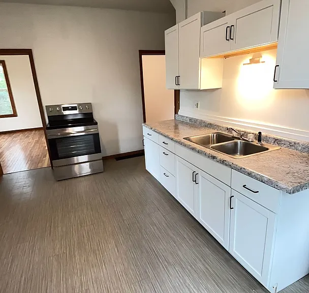 543 McDonough St — Photo 7