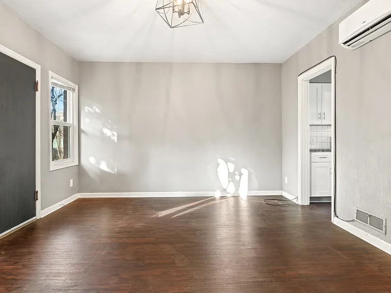 5130 N Williams Ave #5 — Photo 7
