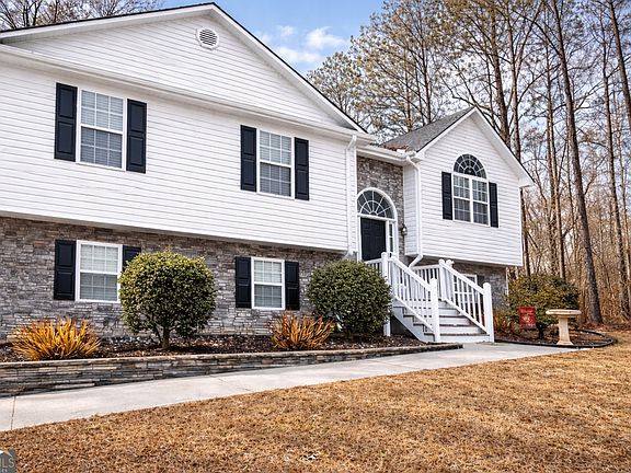 2nd image of 132 Sydney Smt