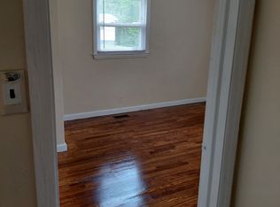 831 Moore St, Reidsville, NC 27320