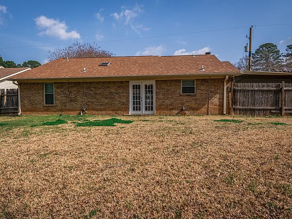 5th image of 3715 Pratt Dr #D