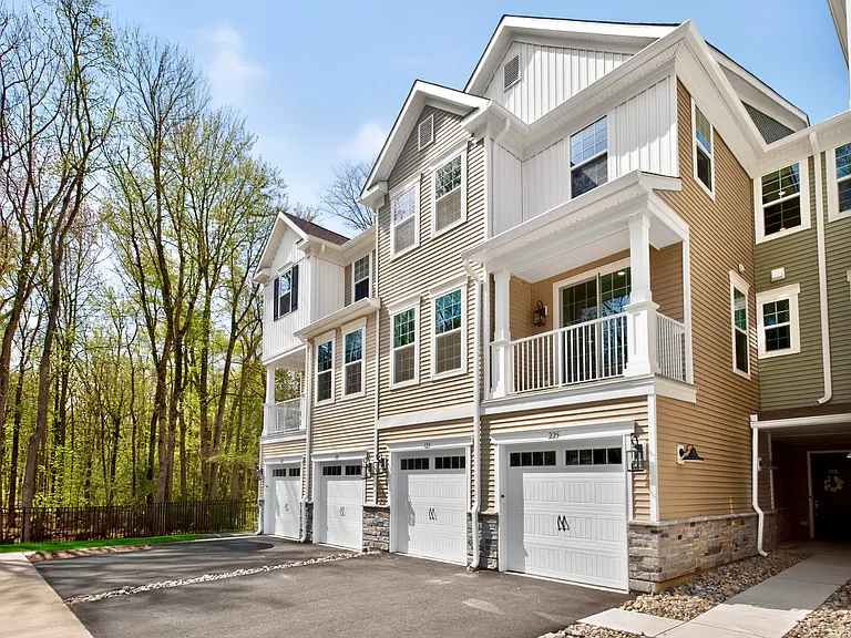 225 Myrtle Rd — Photo 22