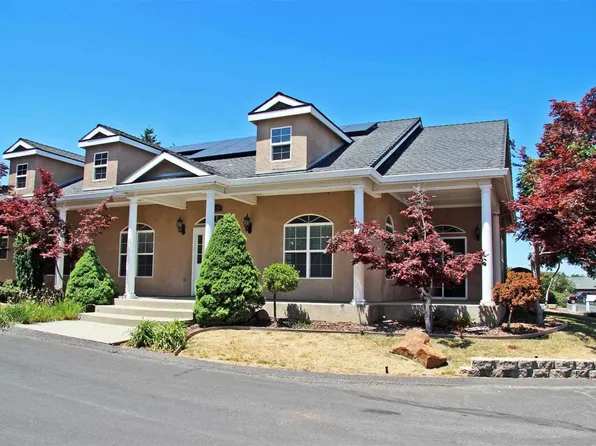 17170 Upper Starr King Dr, Soulsbyville, CA 95372