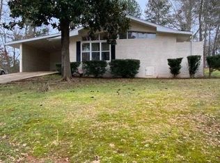 2023 Willow Rd, Gainesville, GA 30507