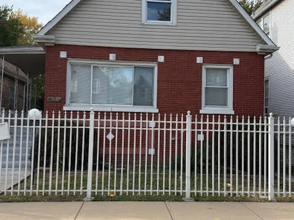 9318 S Manistee Ave, Chicago, IL 60617