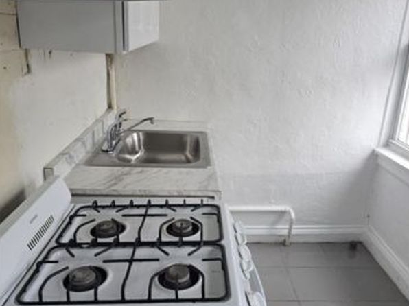 (undisclosed Address), Lawrence, NY 11559